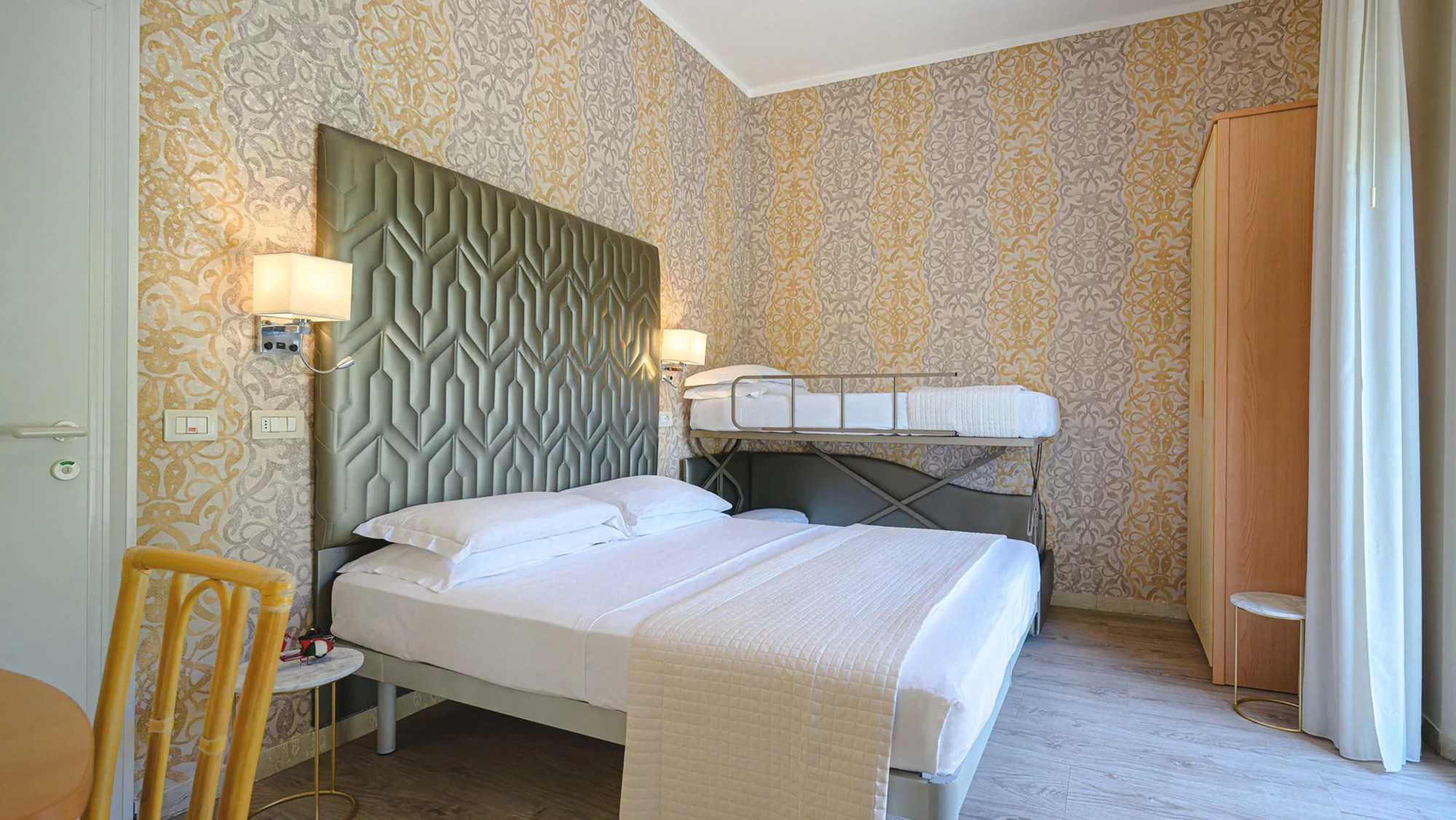 media.Family-suite-slide_01-Acquamarina_formato-web-(2)